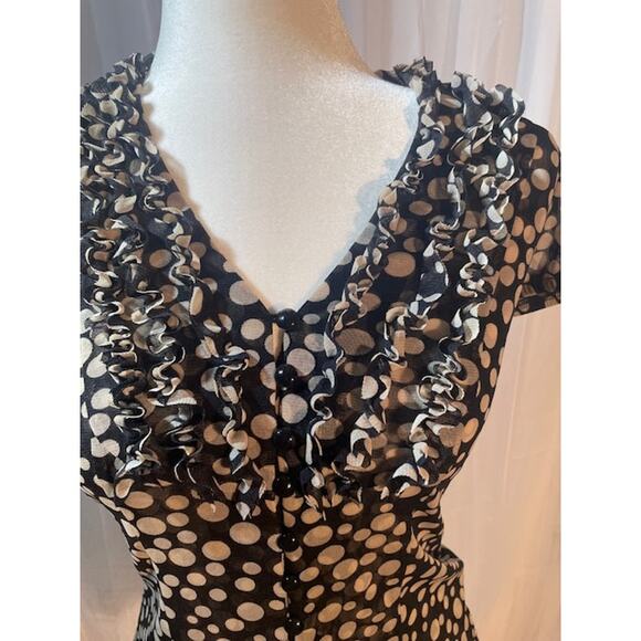 INCSize Small‎ Blouse Button Front w/ Cap Sleeves Black & Tan - Picture 2 of 4